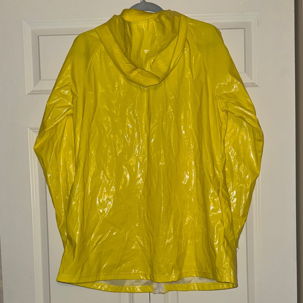Coraline Raincoat Costume - Picture 6 of 7